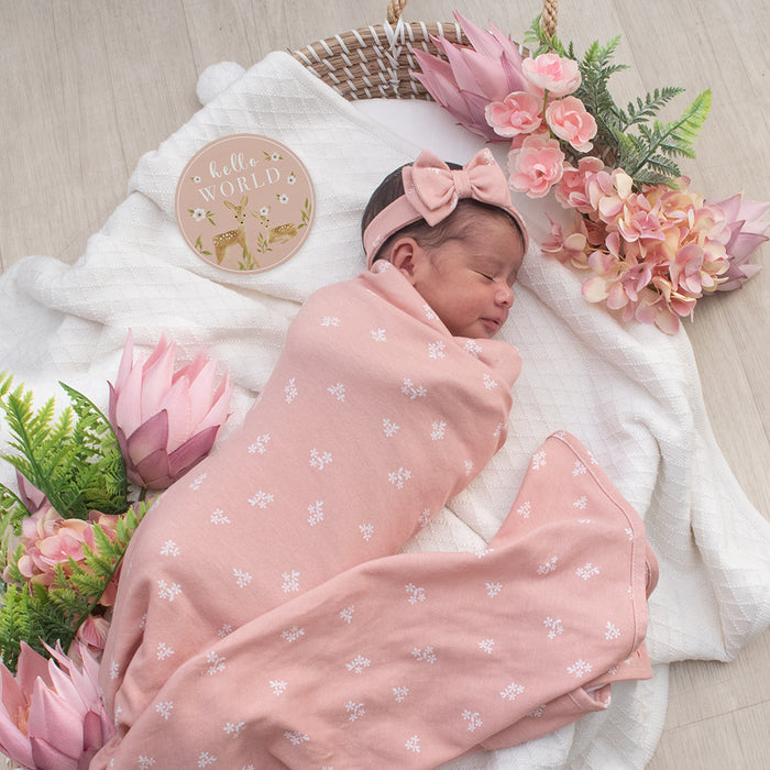 Newborn Gift Set – 100% Cotton Swaddle Wrap, Matching Beanie & Birth Announcement Card | Sophie Garden Dusty Rose