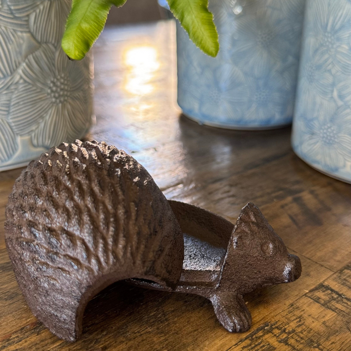 Keyhide – Rustic Cast Iron Echidna | Hidden Key Holder & Outdoor Garden Décor 10cm