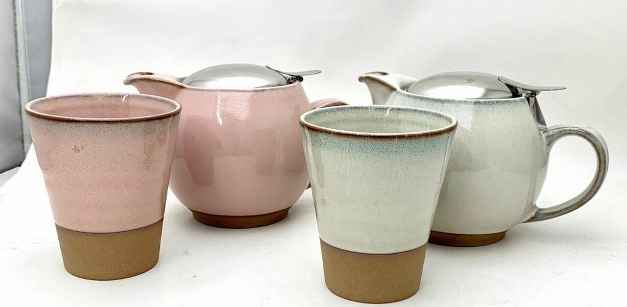 Sakura Natural Universal Teapot 450ml - Lozza’s Gifts & Homewares 